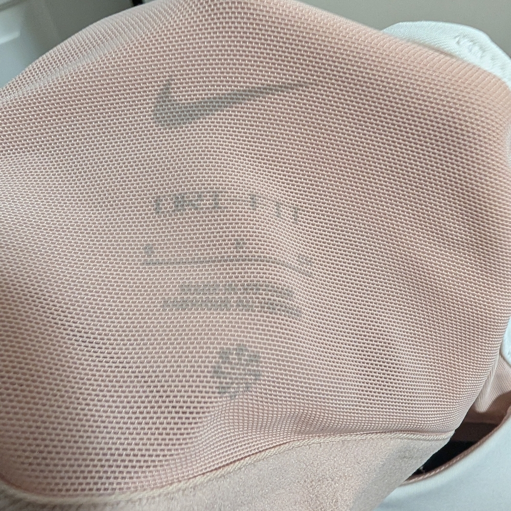 Nike Women's White Tank Top - Picture 3 of 3